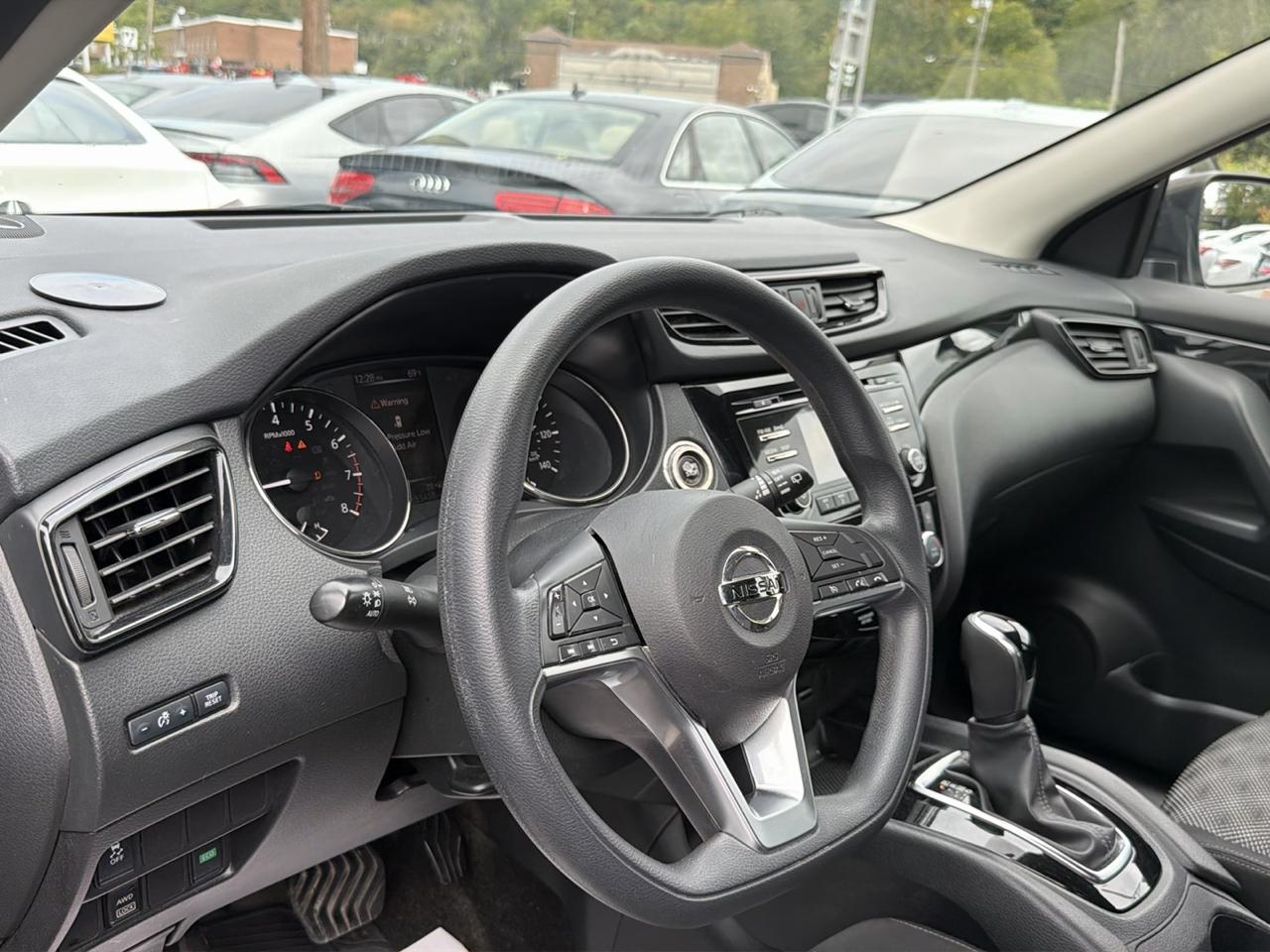 Nissan Rogue Sport AWD SV 2018