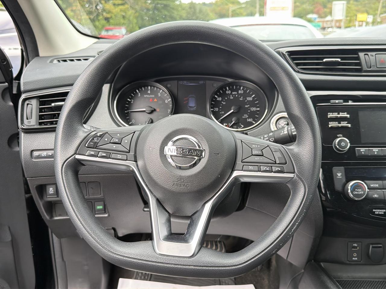 Nissan Rogue Sport AWD SV 2018