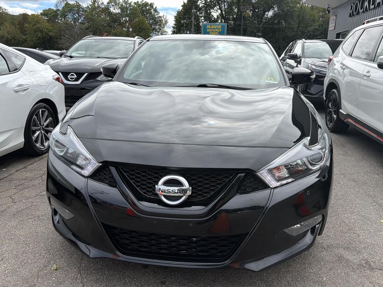 Nissan Maxima SV 3.5L 2017