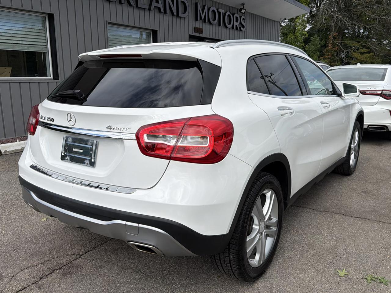 Mercedes-Benz GLA GLA 250 4MATIC SUV 2019