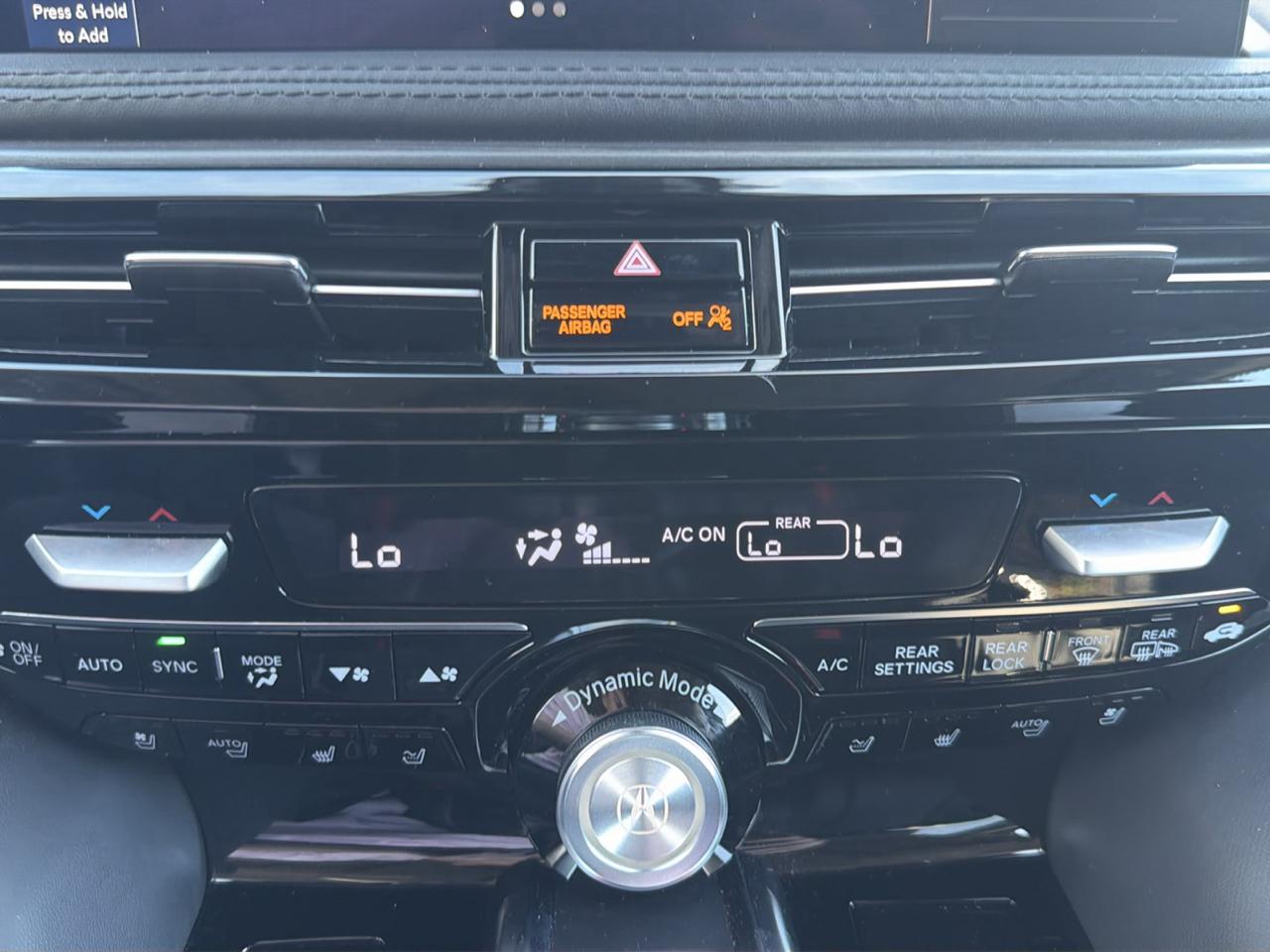 Acura MDX SH-AWD w/Advance Package 2026