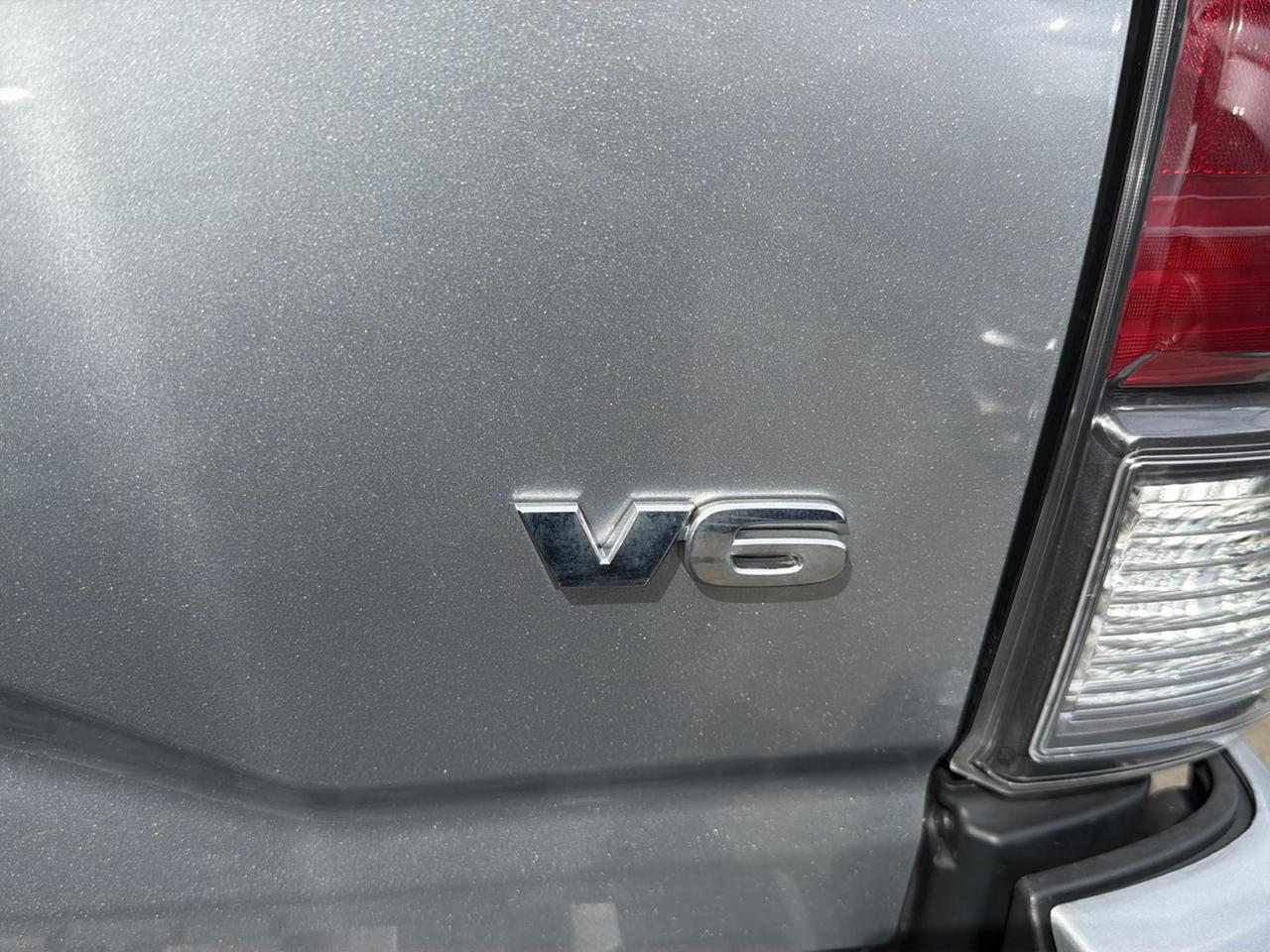 Toyota Tacoma 4WD TRD Off Road Double Cab 5' Bed V6 MT (Natl) 2022