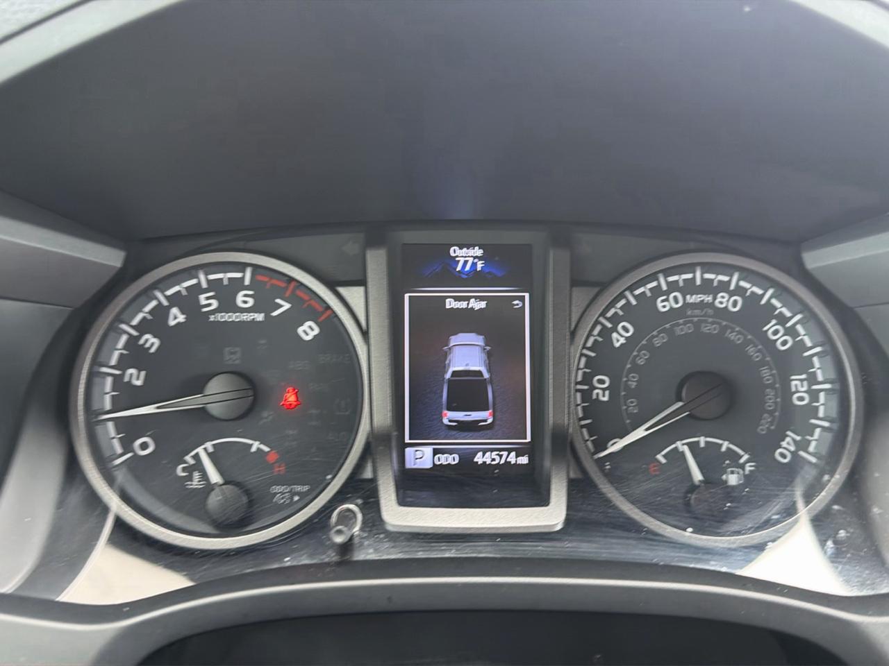 Toyota Tacoma 4WD TRD Off Road Double Cab 5' Bed V6 MT (Natl) 2022