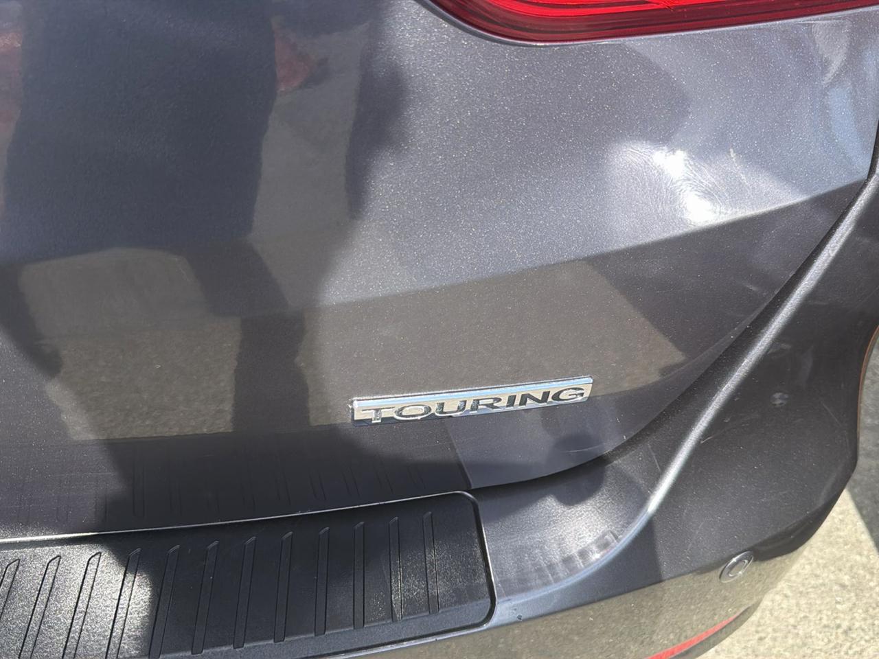 Honda Odyssey Touring Auto 2024