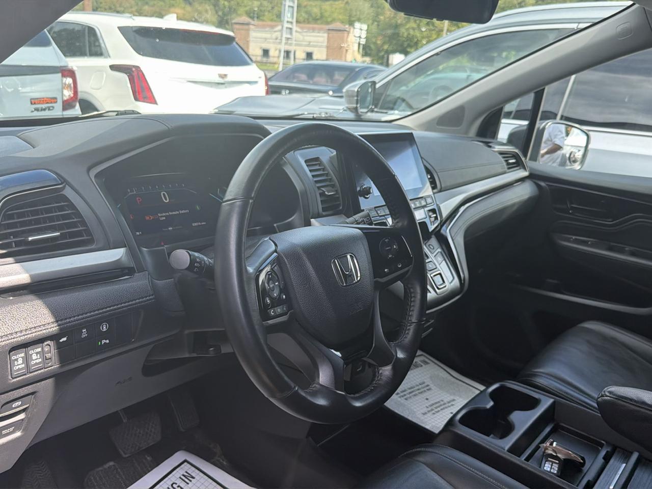 Honda Odyssey Touring Auto 2024