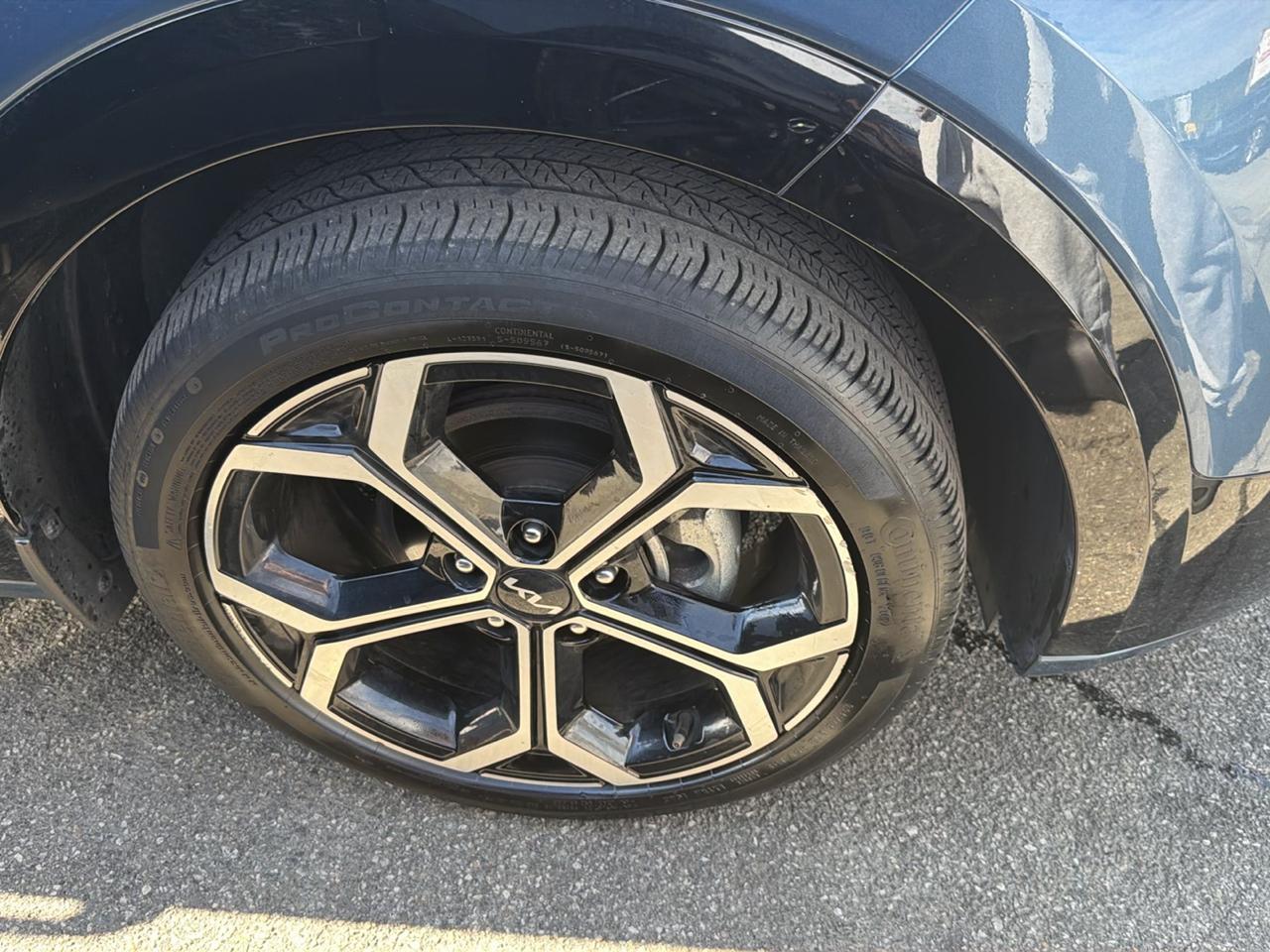 Kia Niro EX Touring FWD 2023