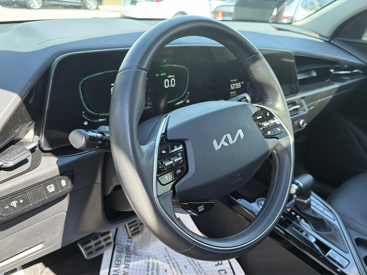 Kia Niro EX Touring FWD 2023