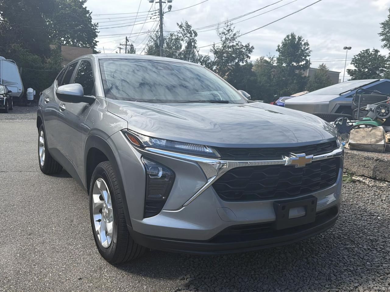 Chevrolet Trax FWD 4dr LS 2024