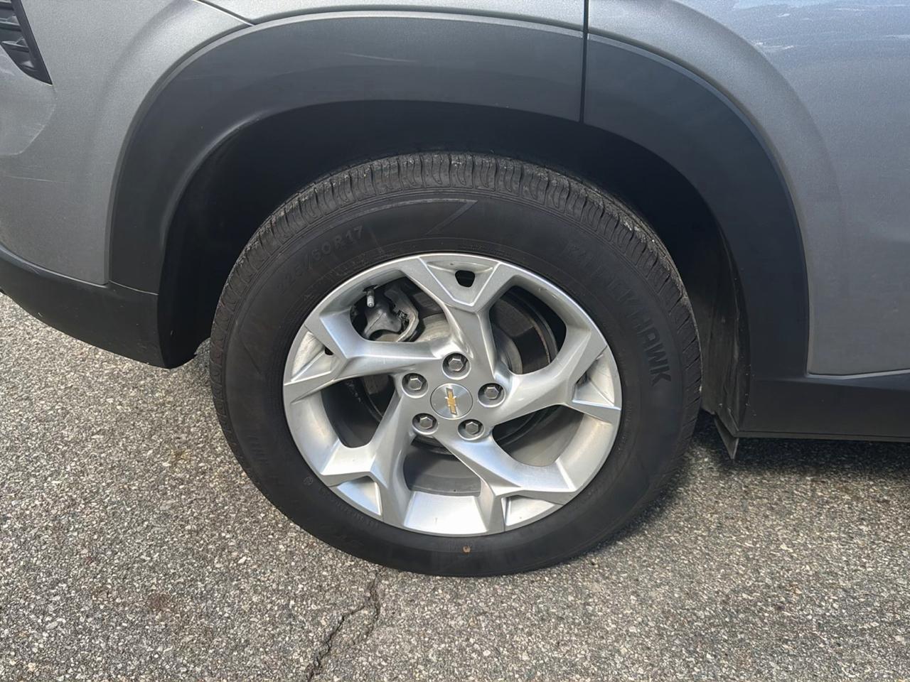 Chevrolet Trax FWD 4dr LS 2024