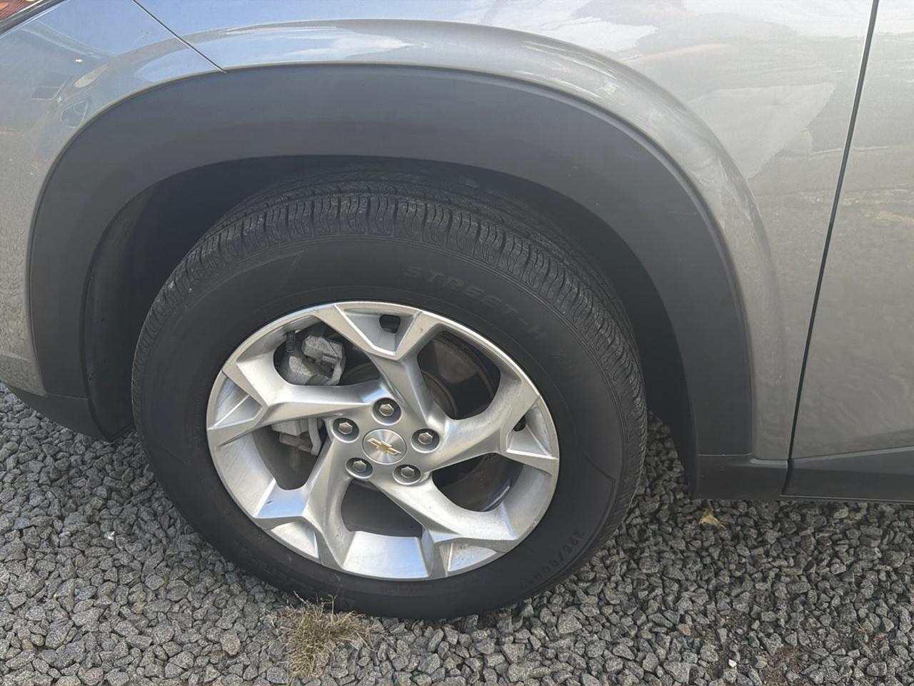 Chevrolet Trax FWD 4dr LS 2024