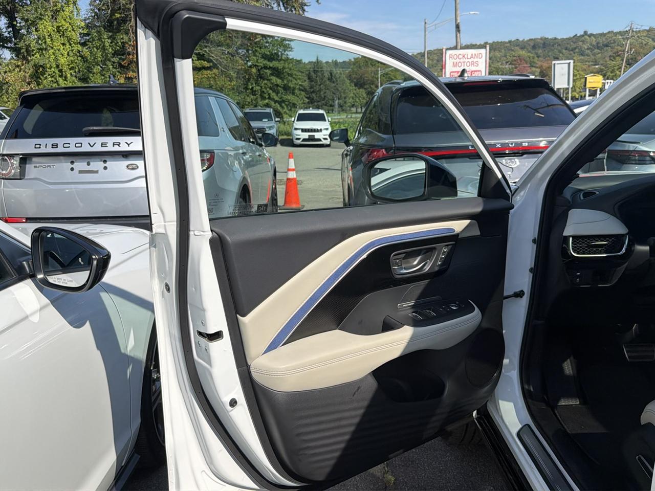 Acura ADX AWD w/A-Spec Advance Package 2026