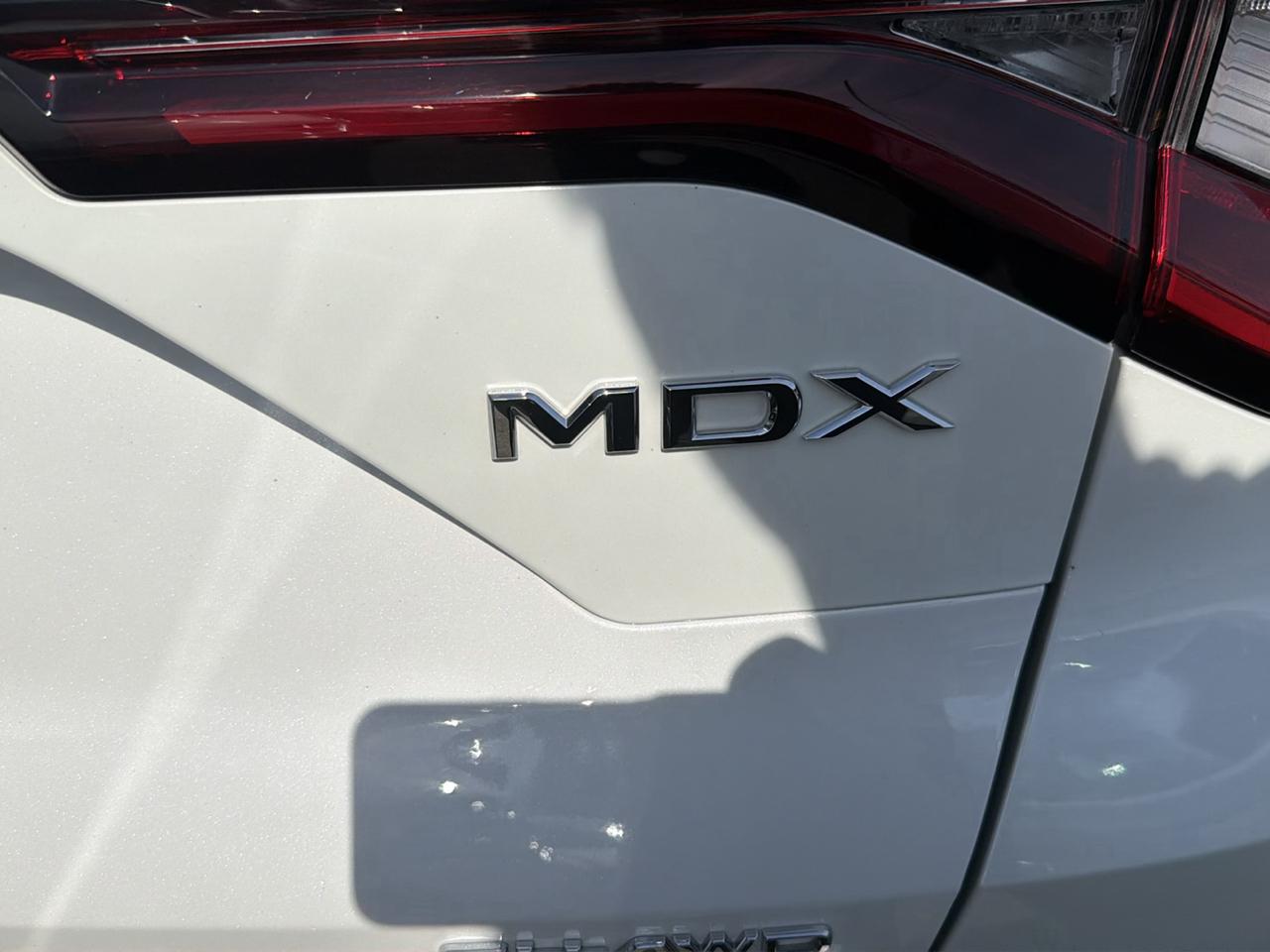 Acura MDX SH-AWD w/Advance Package 2026