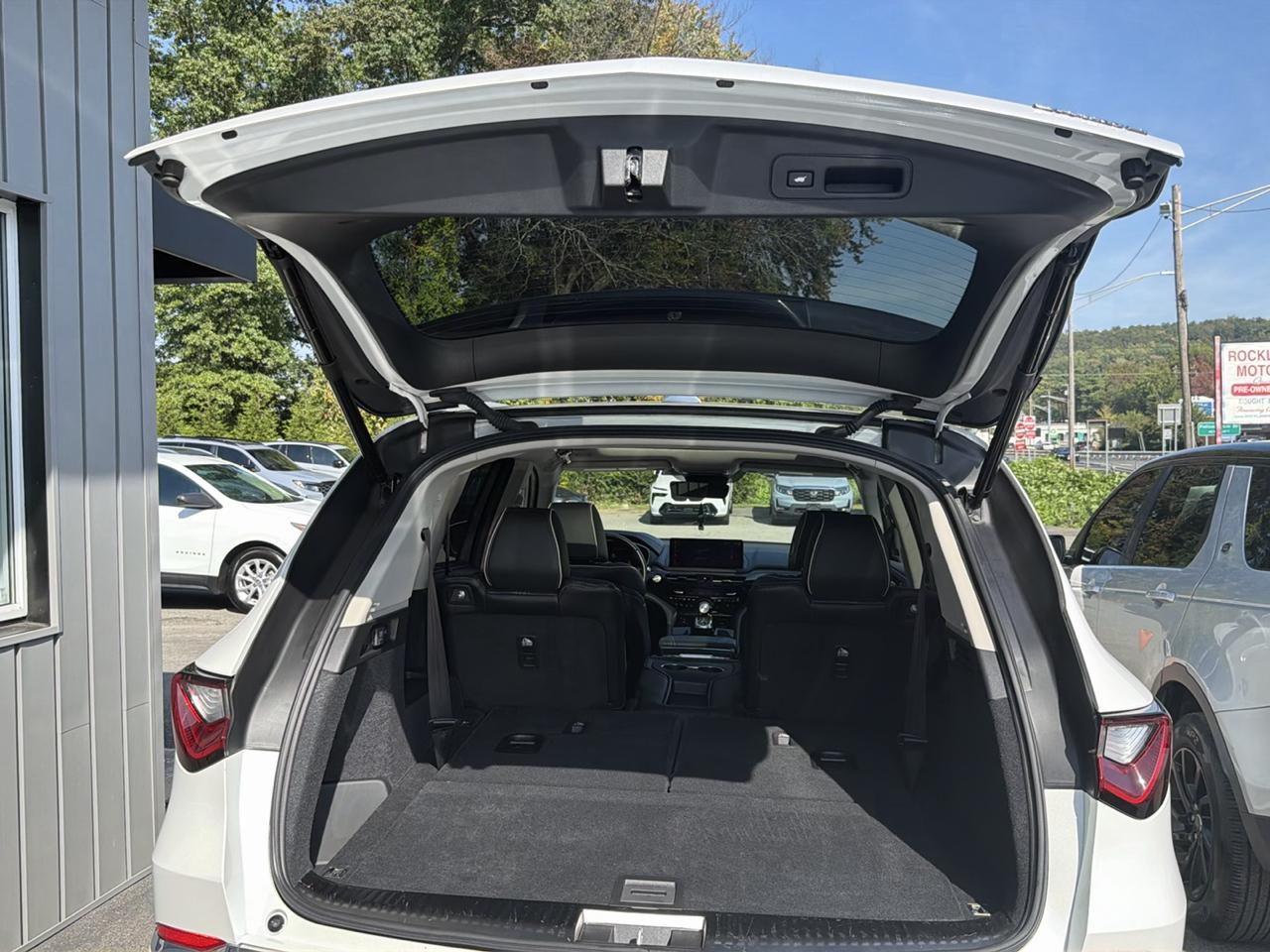 Acura MDX SH-AWD w/Advance Package 2026