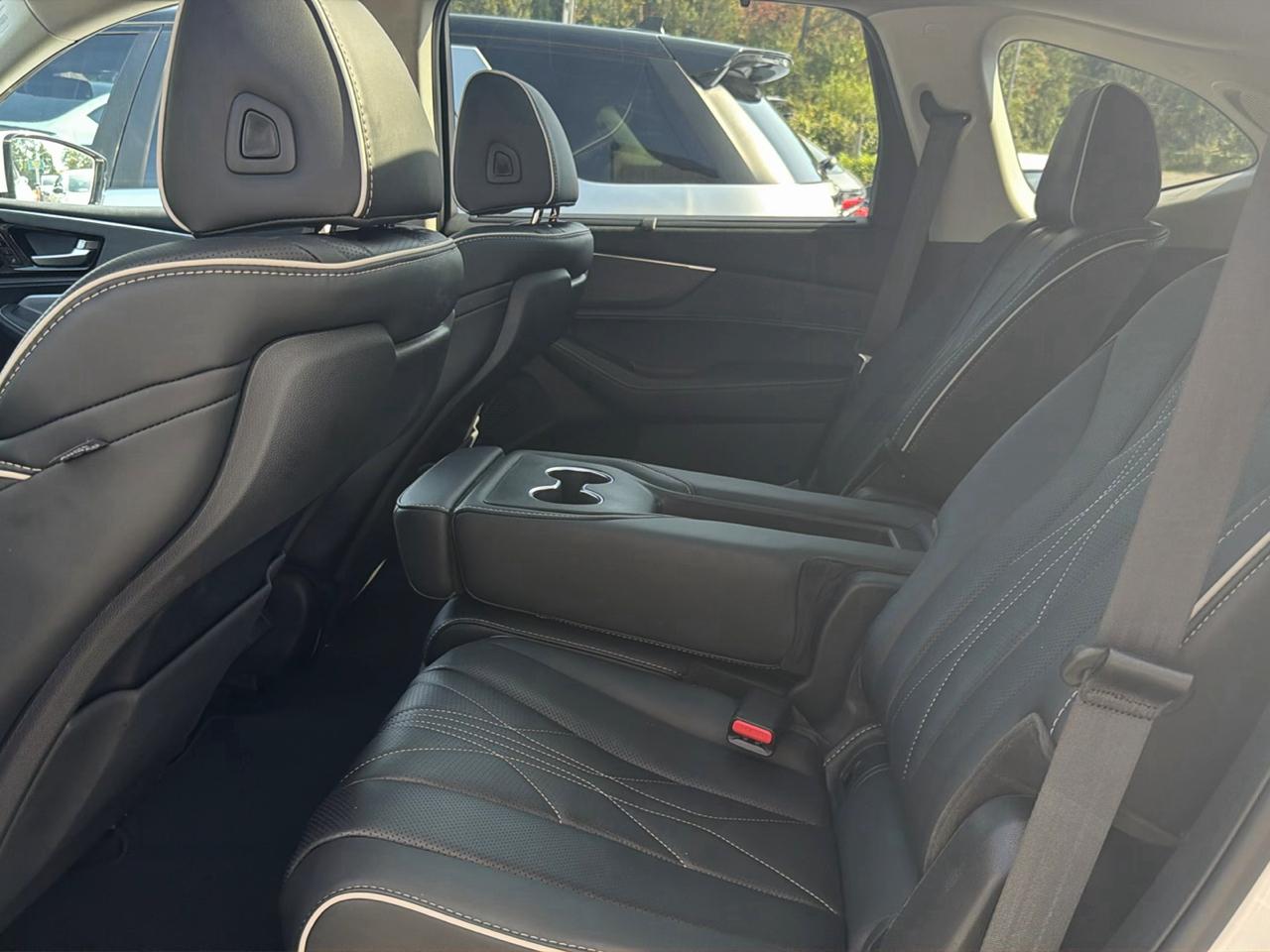 Acura MDX SH-AWD w/Advance Package 2026