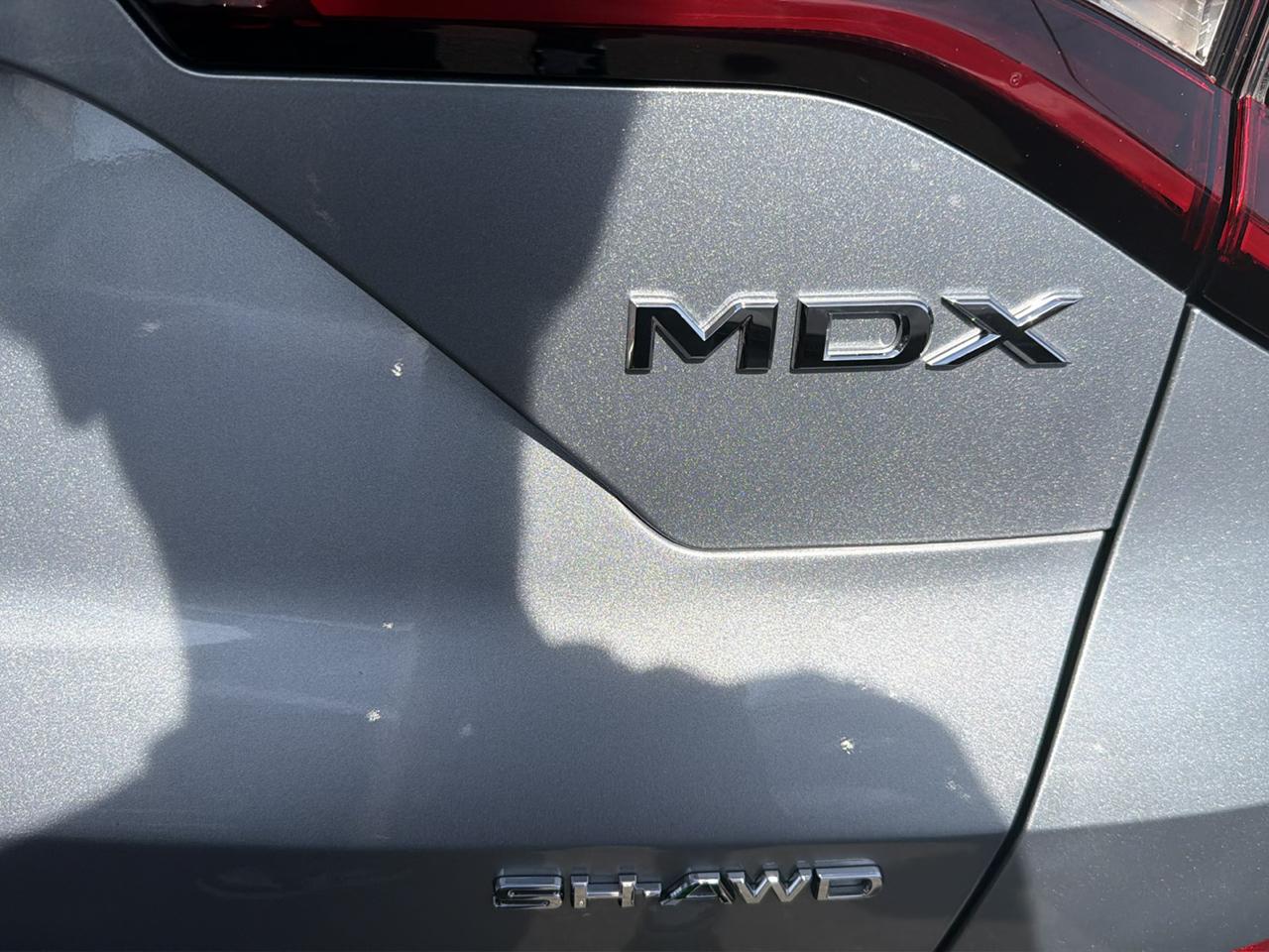 Acura MDX SH-AWD w/Advance Package 2026