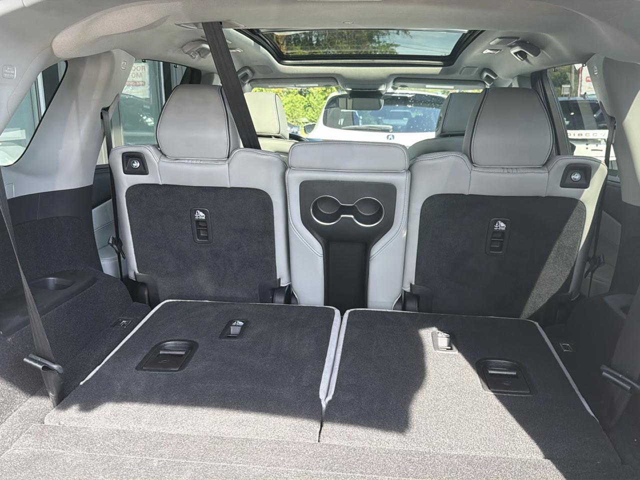 Acura MDX SH-AWD w/Advance Package 2026