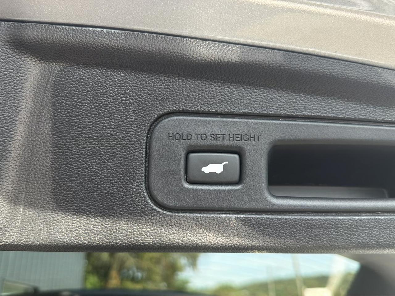 Acura MDX SH-AWD w/Advance Package 2026