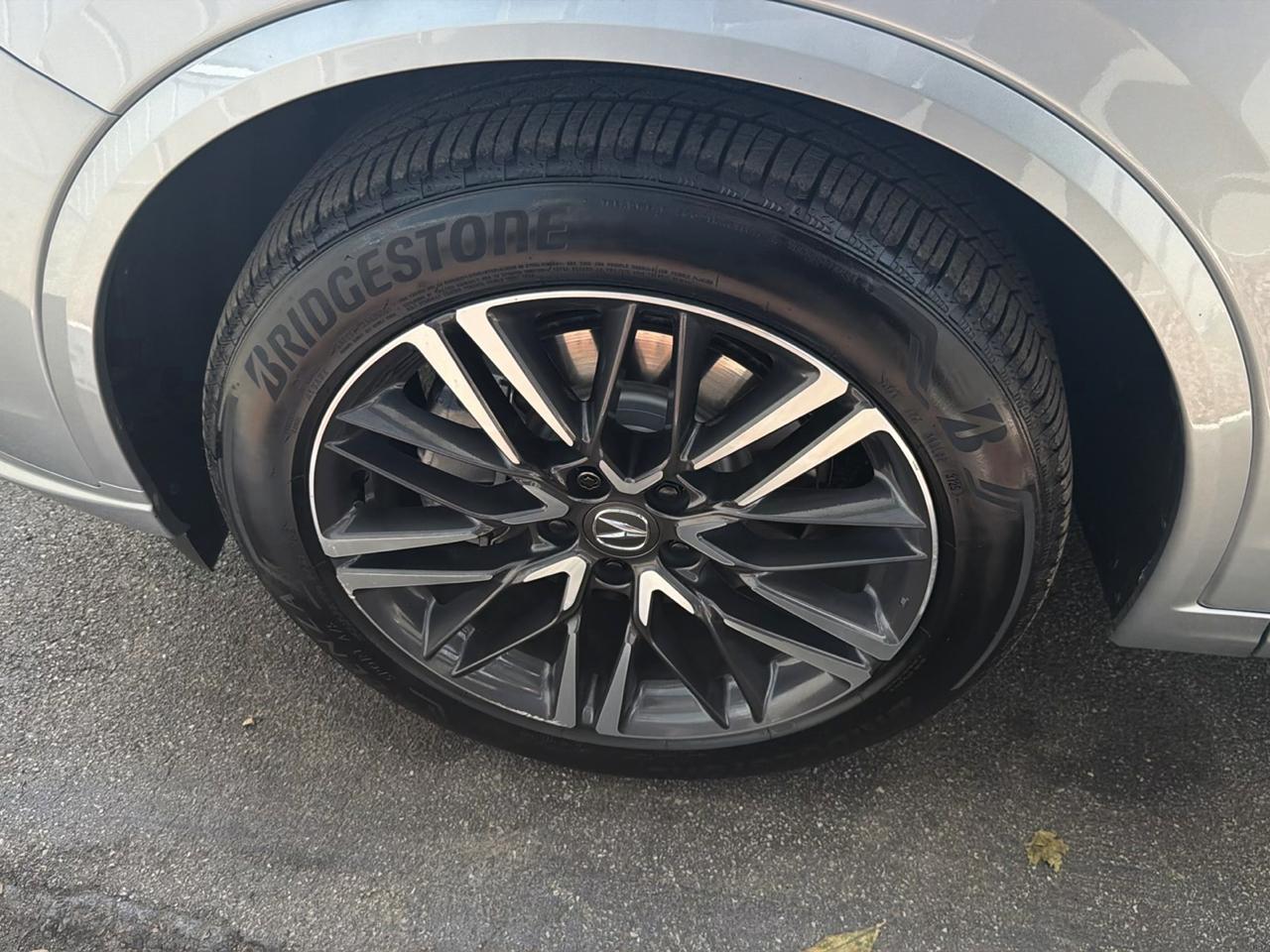Acura MDX SH-AWD w/Advance Package 2026