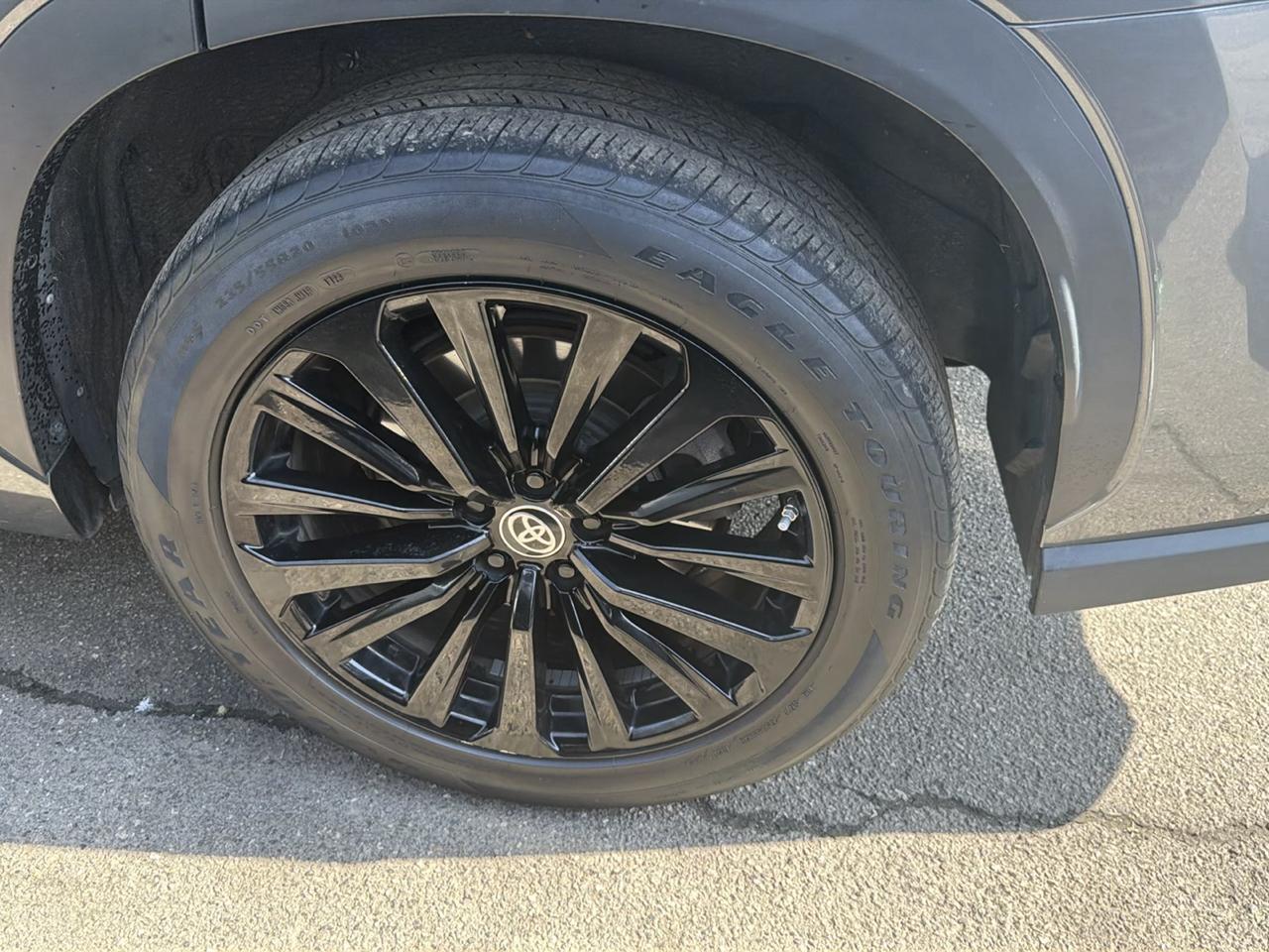 Toyota Highlander Platinum AWD (Natl) 2023
