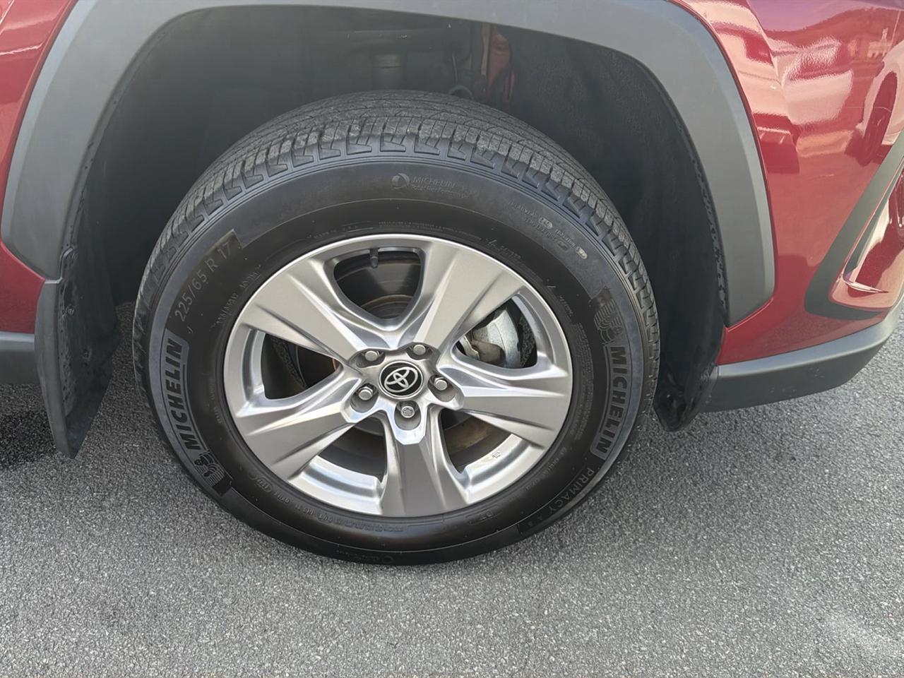 Toyota RAV4 XLE AWD (Natl) 2023