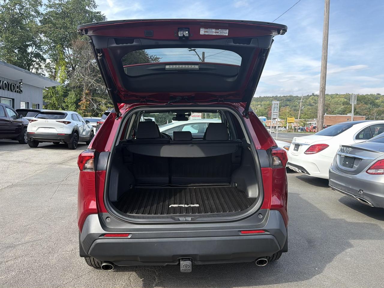 Toyota RAV4 XLE AWD (Natl) 2023