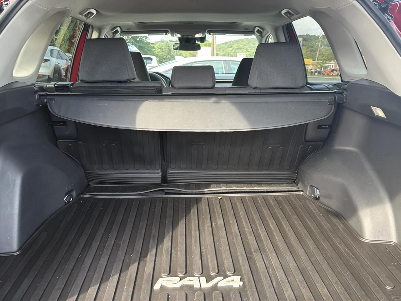 Toyota RAV4 XLE AWD (Natl) 2023