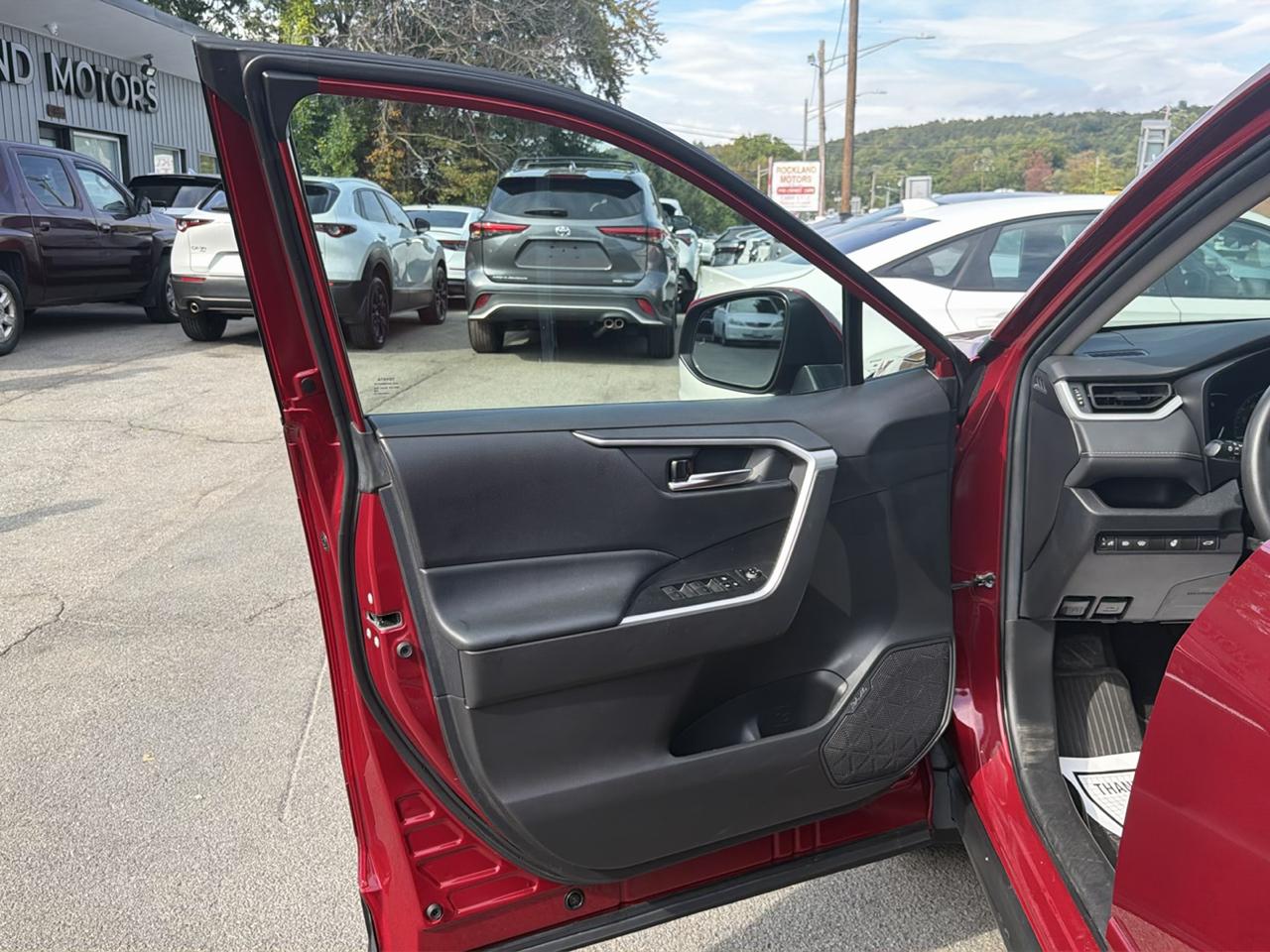 Toyota RAV4 XLE AWD (Natl) 2023