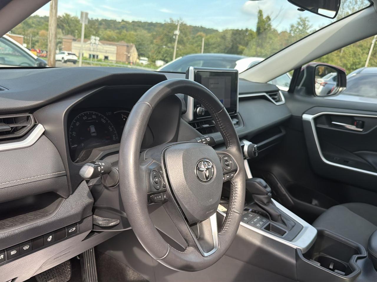 Toyota RAV4 XLE AWD (Natl) 2023