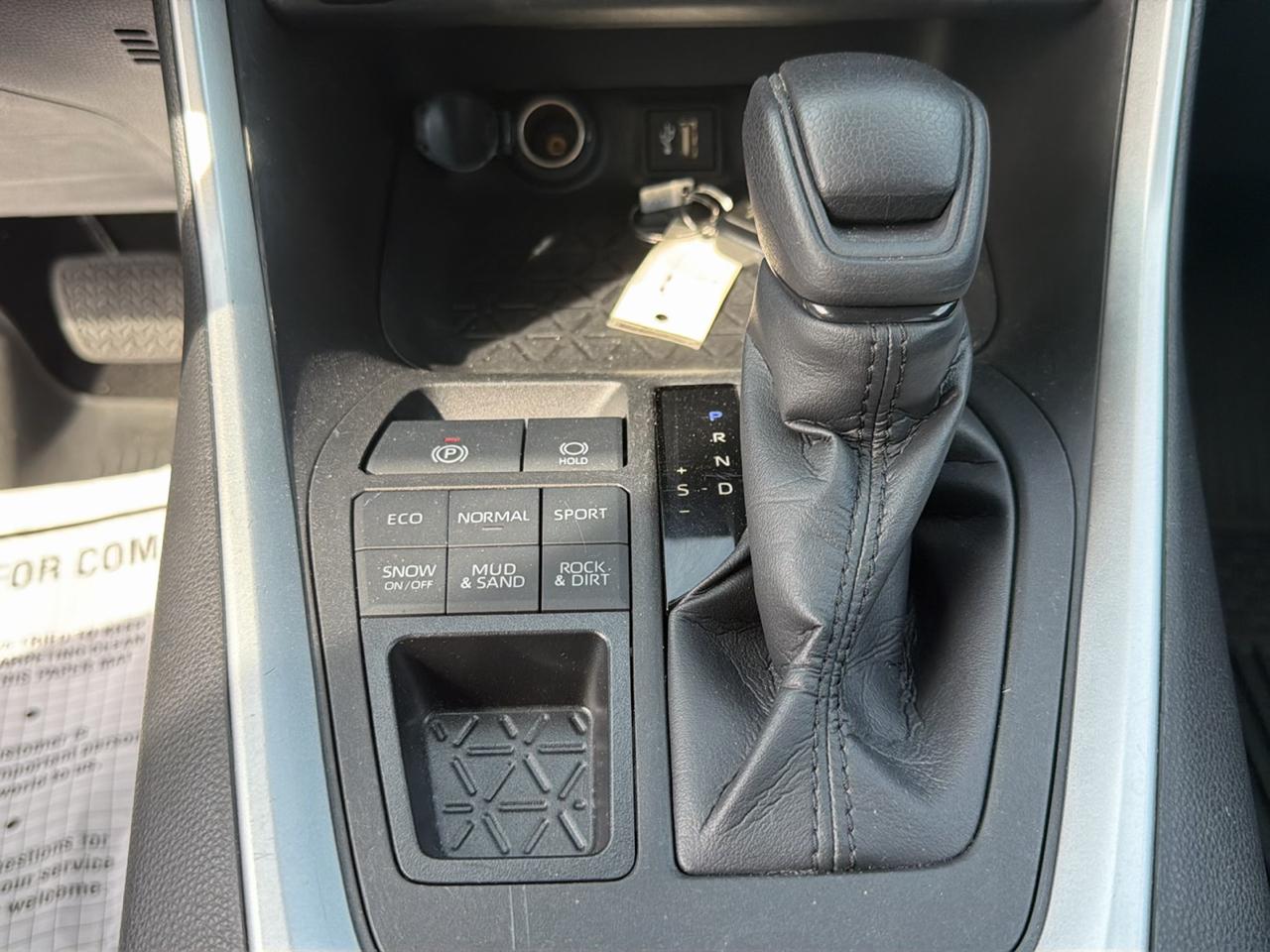 Toyota RAV4 XLE AWD (Natl) 2023