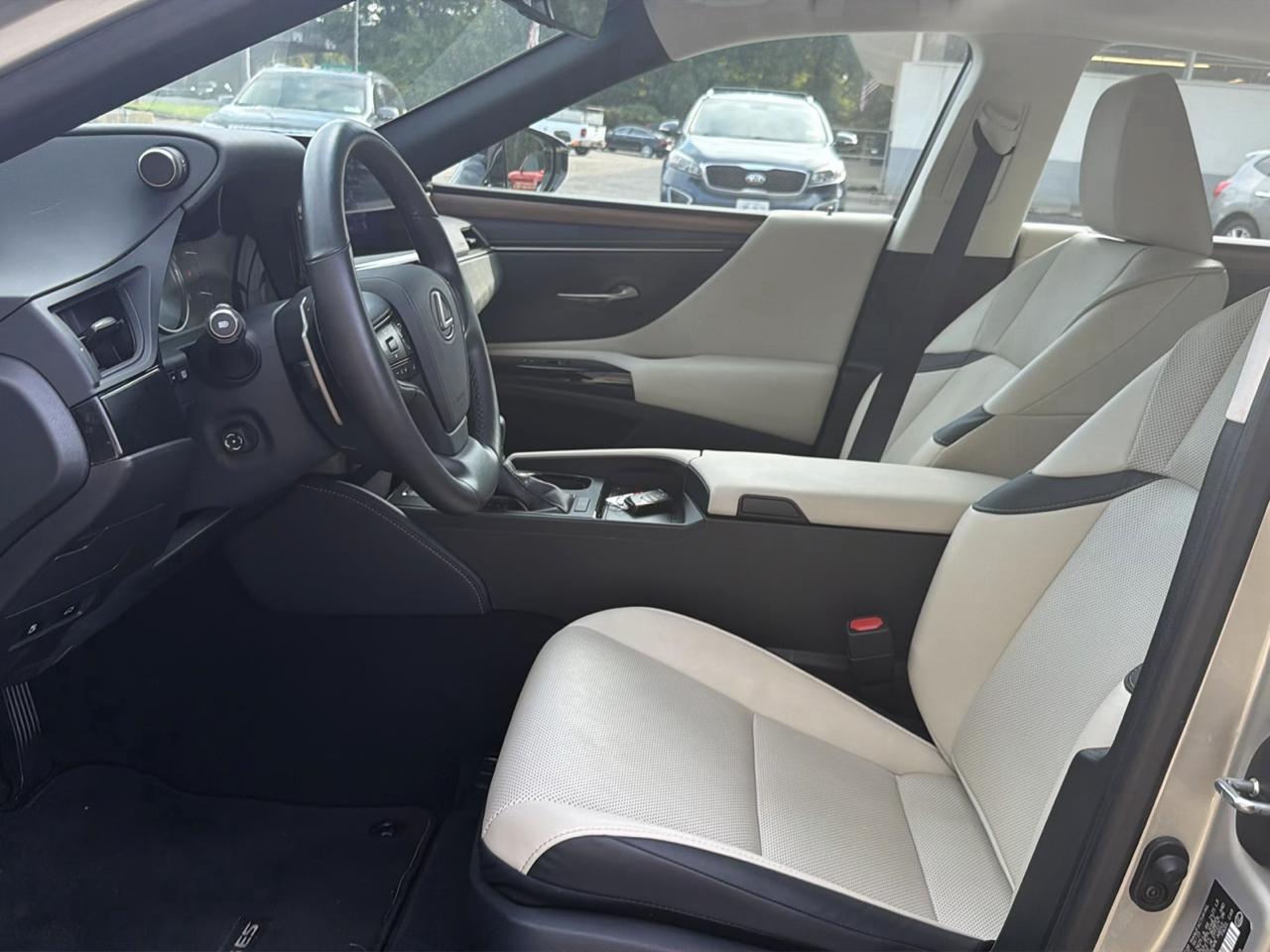 Lexus ES ES 350 FWD 2023