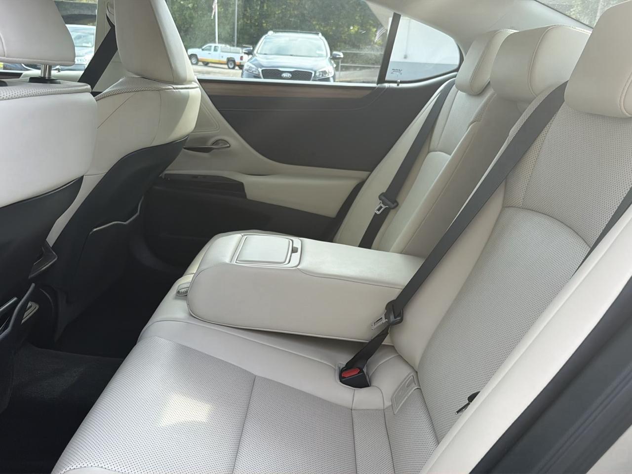 Lexus ES ES 350 FWD 2023