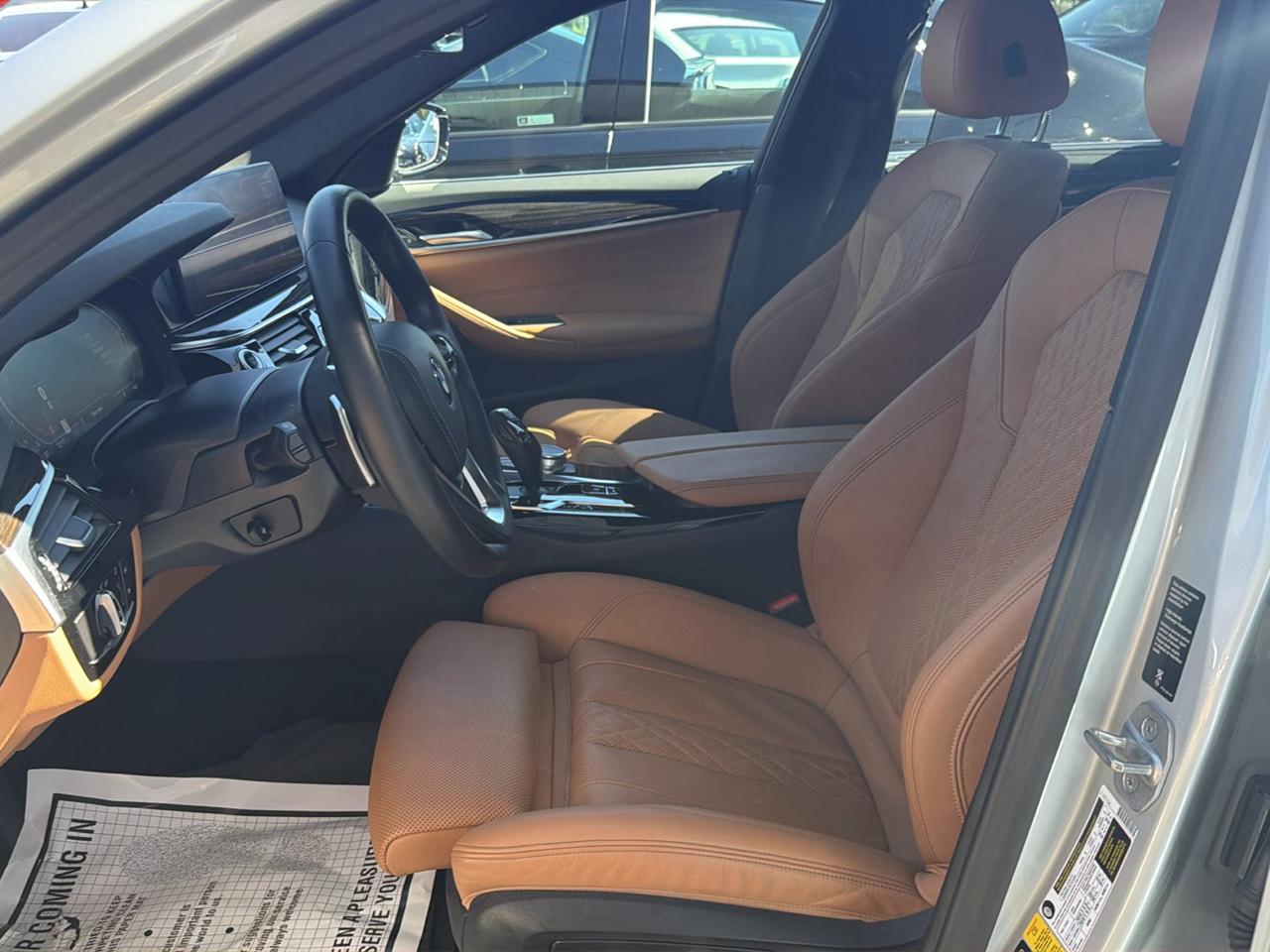 BMW 5 Series 540i xDrive Sedan 2021
