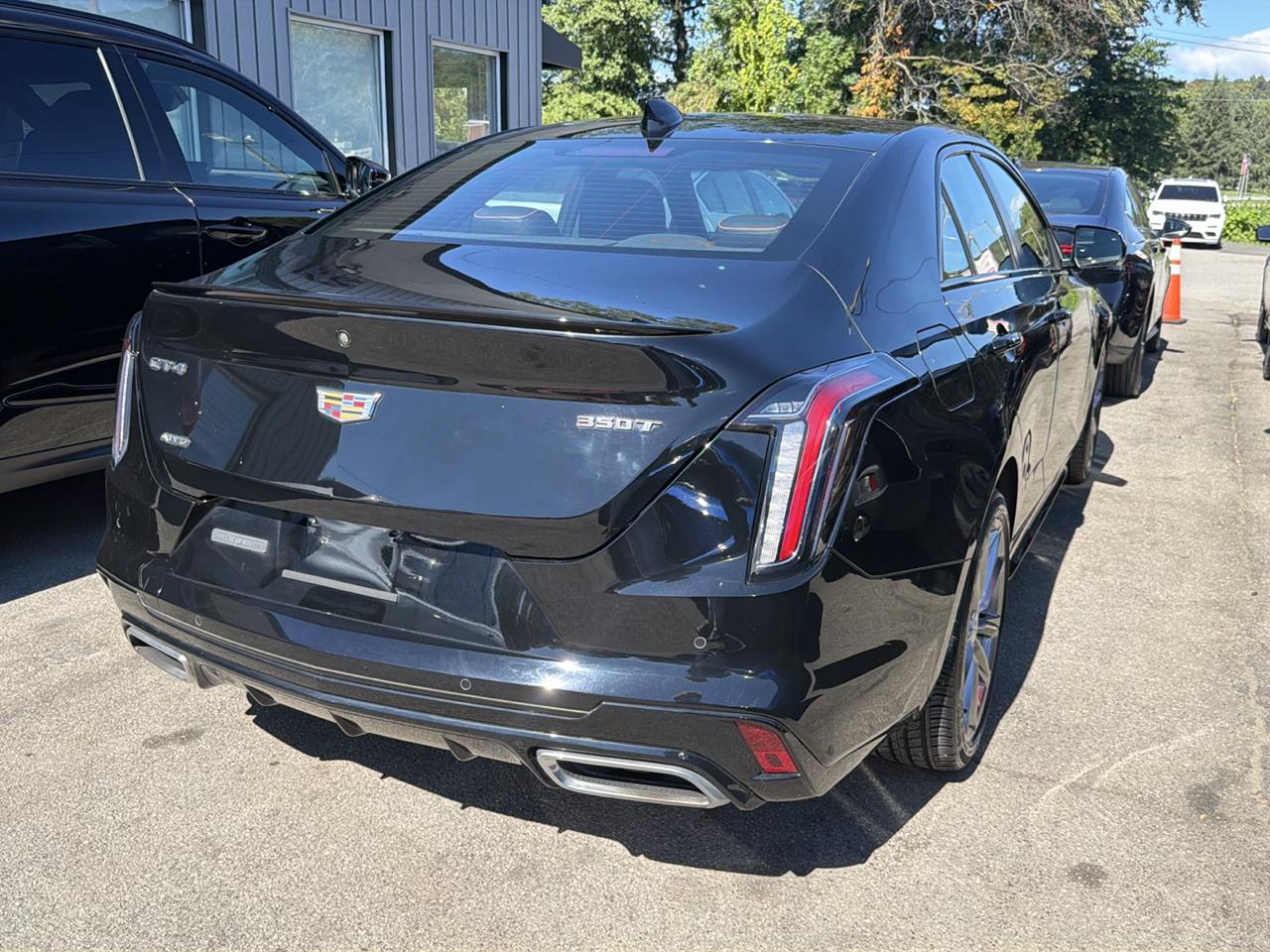 Cadillac CT4 4dr Sdn Sport 2023