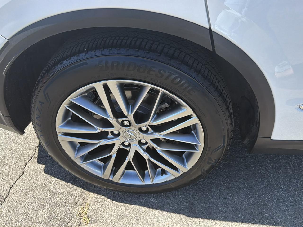 Acura MDX SH-AWD w/Advance Package 2024