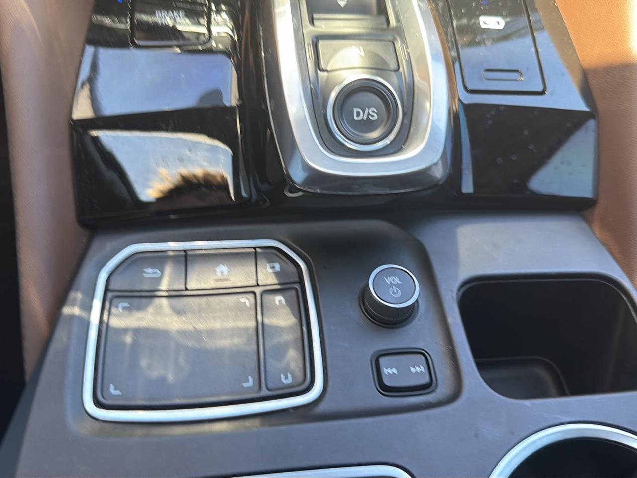 Acura MDX SH-AWD w/Advance Package 2024