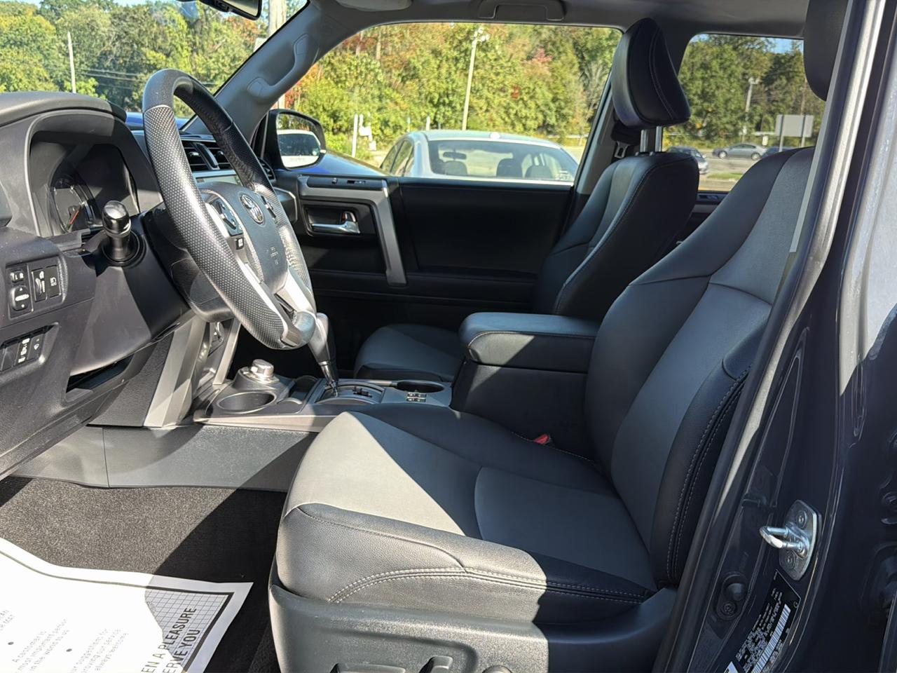 Toyota 4Runner SR5 Premium 4WD (Natl) 2024