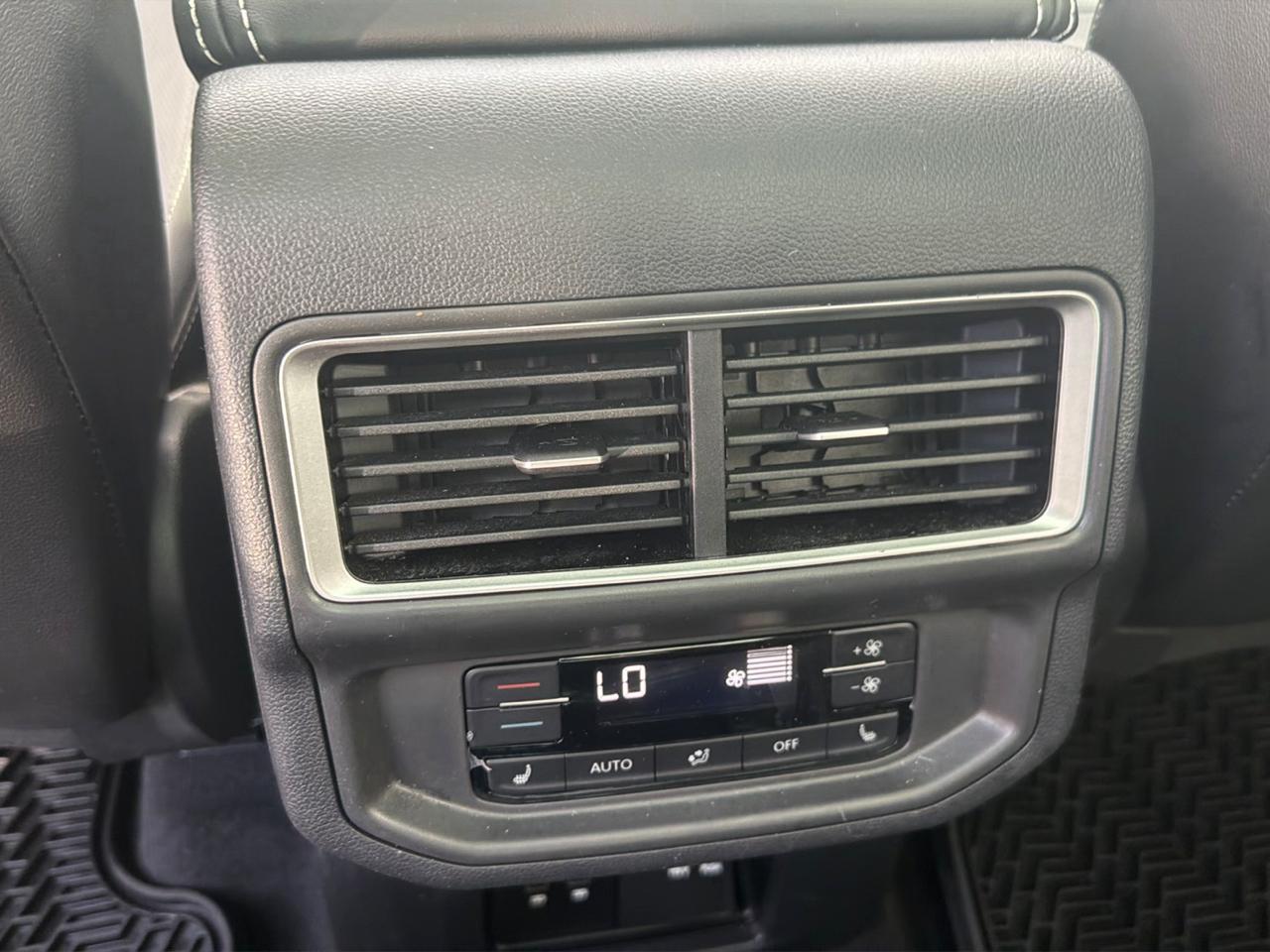 Volkswagen Atlas 2.0T SEL 4MOTION 2024
