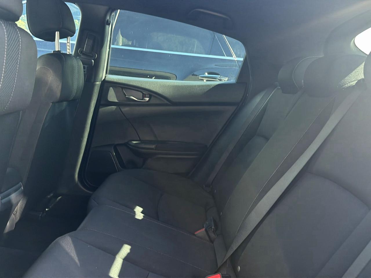 Honda Civic Hatchback Sport CVT 2018
