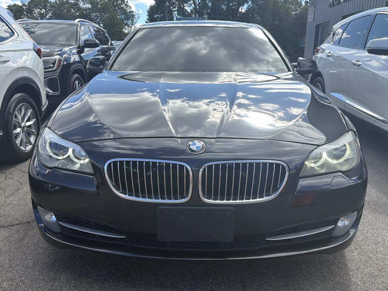 BMW 5 Series 4dr Sdn 528i xDrive AWD 2013