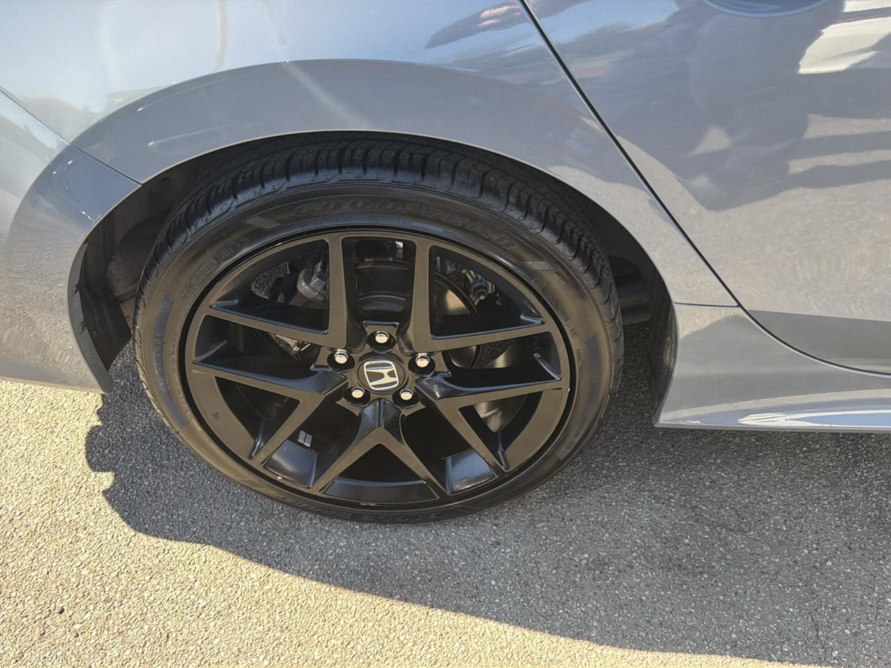 Honda Civic Sedan Sport CVT 2025