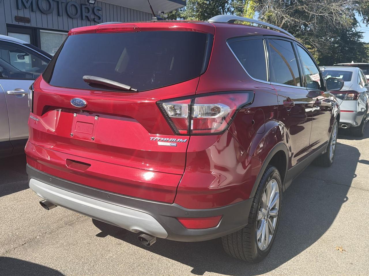 Ford Escape Titanium 4WD 2017