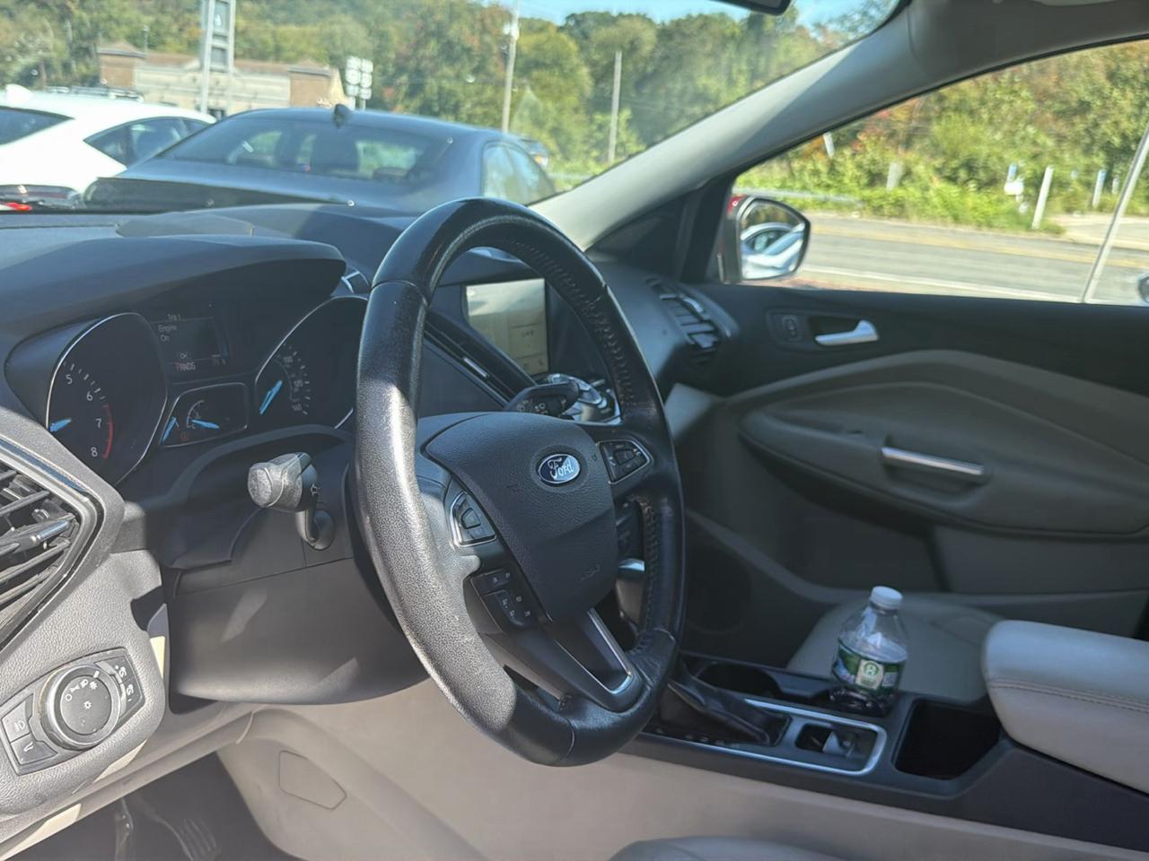 Ford Escape Titanium 4WD 2017