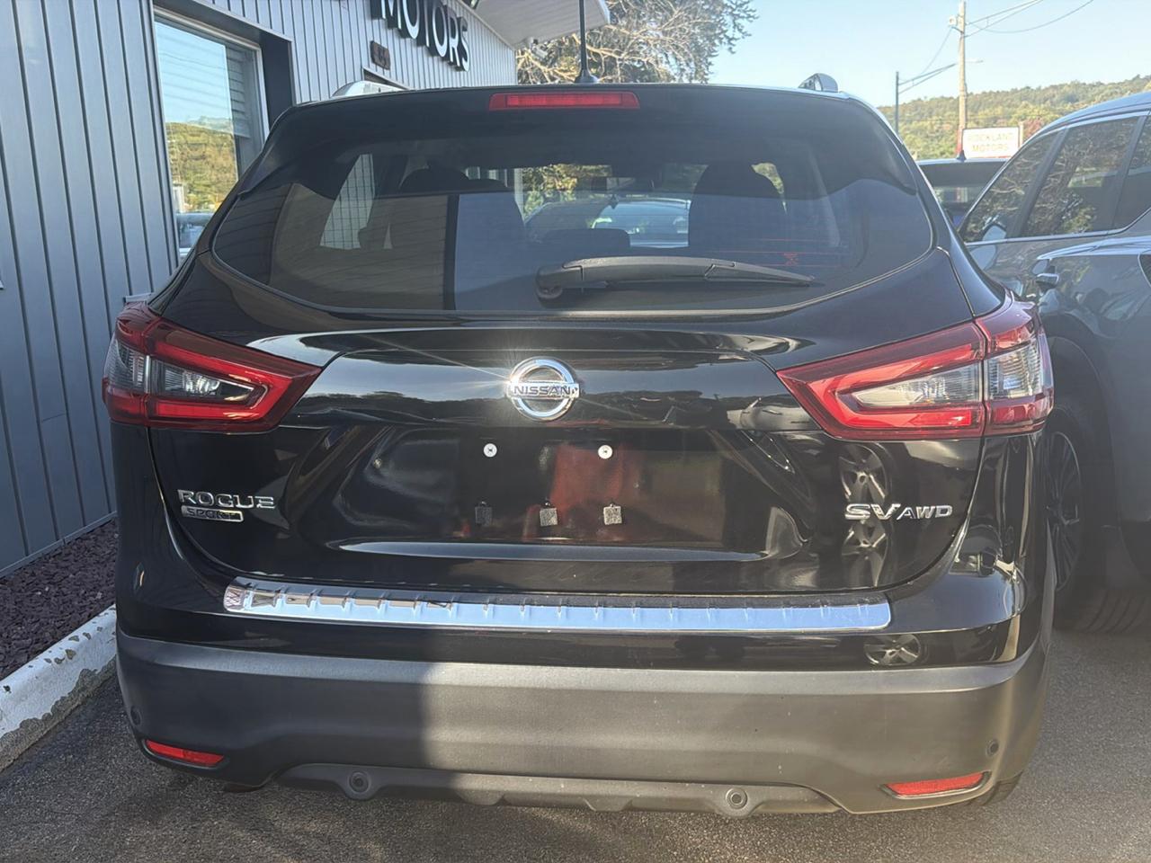 Nissan Rogue Sport AWD SV 2021