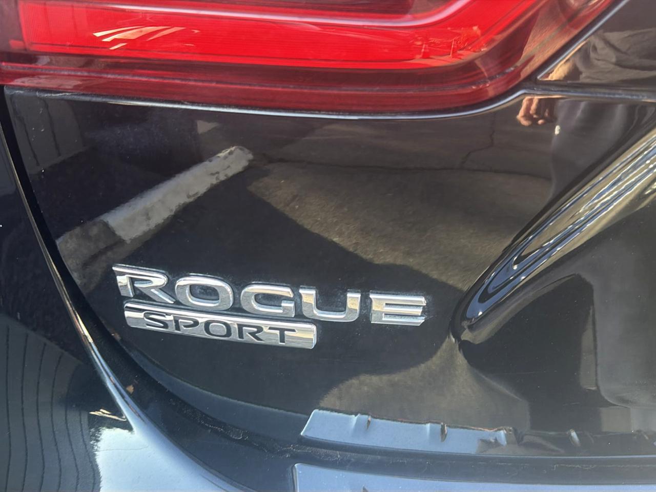 Nissan Rogue Sport AWD SV 2021
