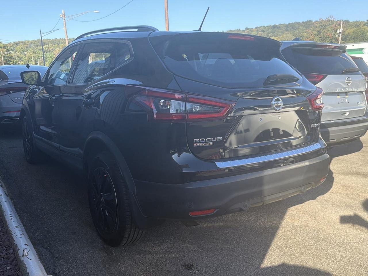 Nissan Rogue Sport AWD SV 2021