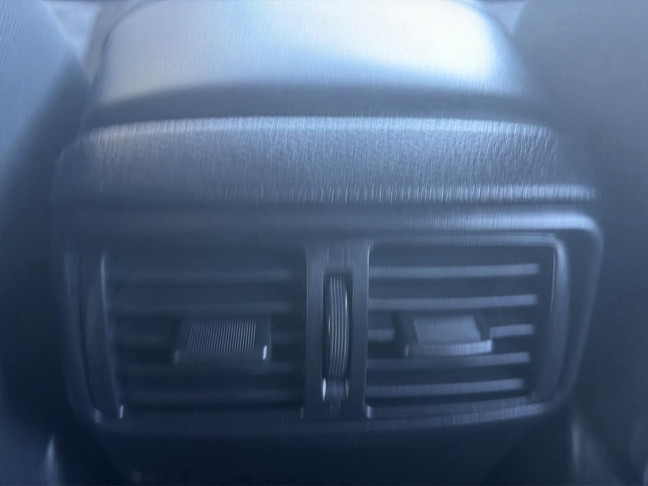 Nissan Rogue Sport AWD SV 2021