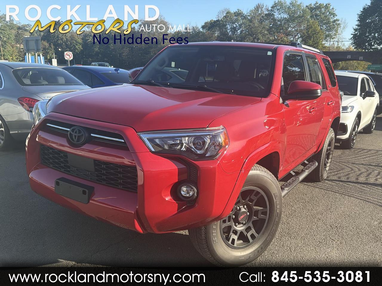Toyota 4Runner SR5 2024