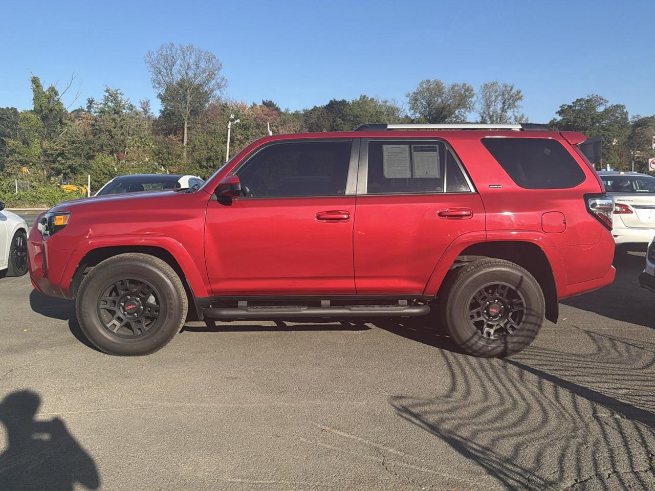Toyota 4Runner SR5 2024