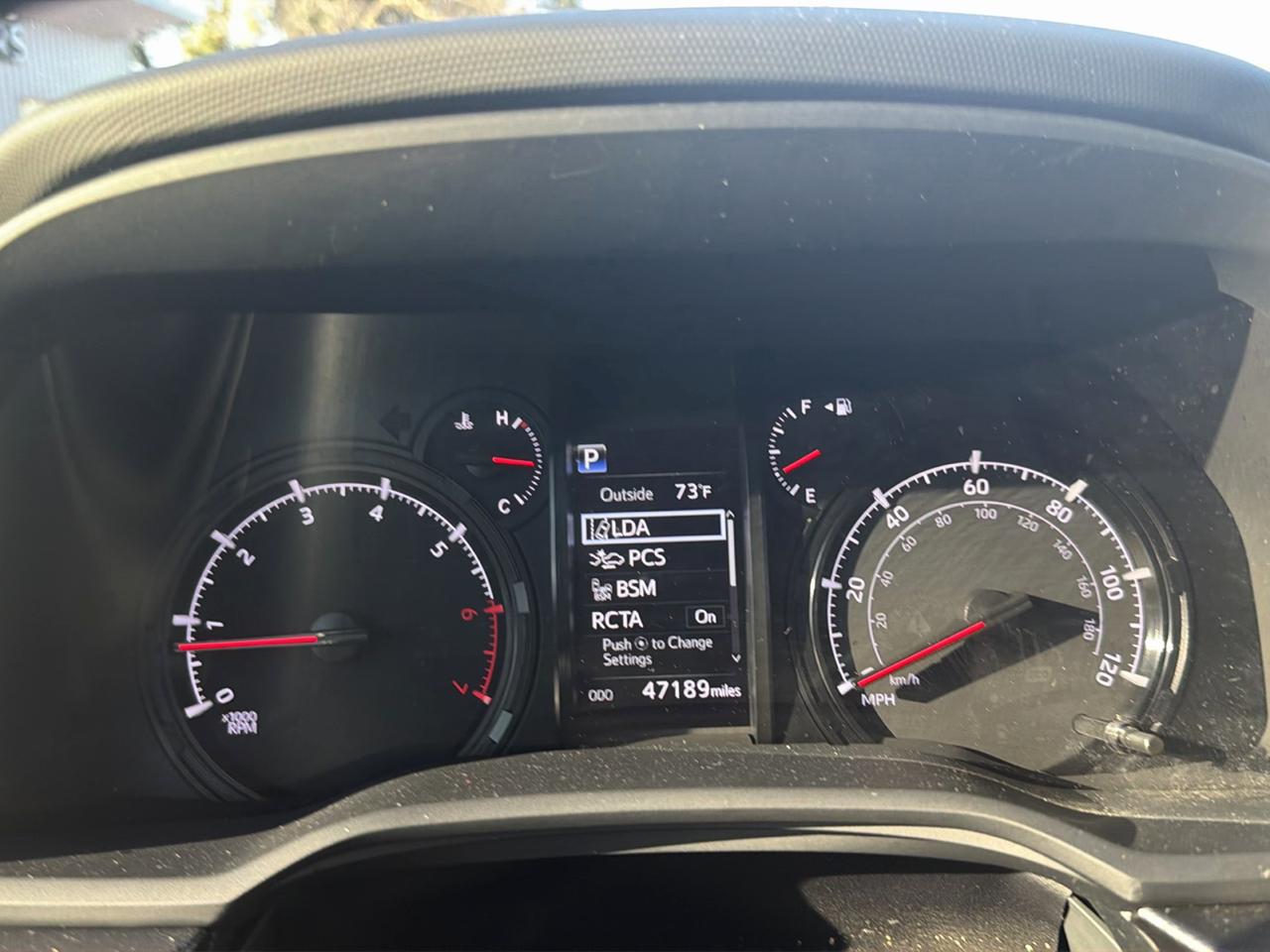 Toyota 4Runner SR5 2024