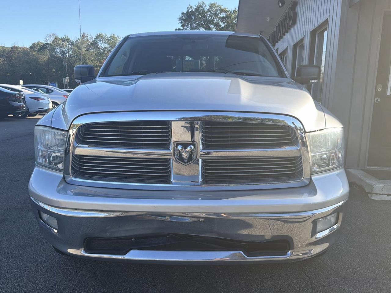RAM 1500 4WD Quad Cab 140.5" Big Horn 2011